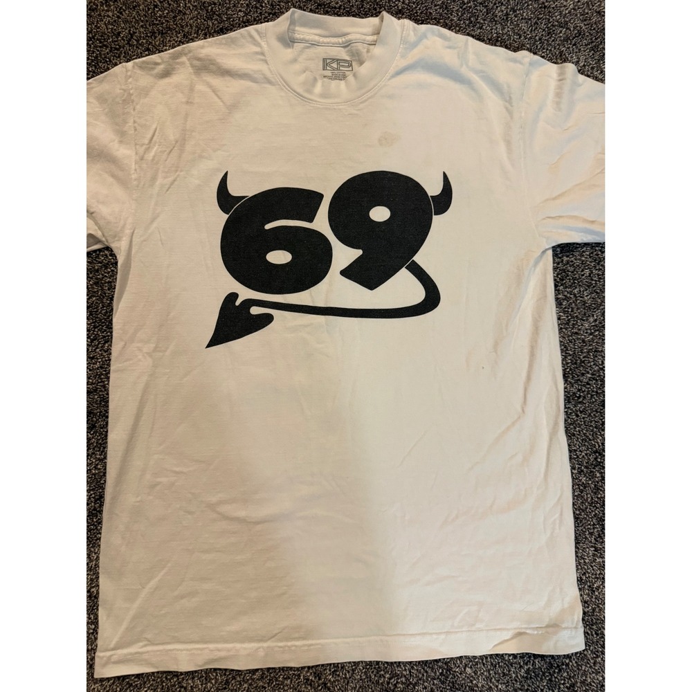 KP 69 Devil Angel Graphic T-Shirt White Vintage Y2K Mens Medium Made in USA